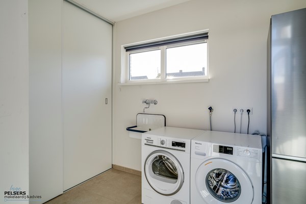 Medium property photo - Gouverneur Van Hovelllaan 28, 5953 CV Reuver